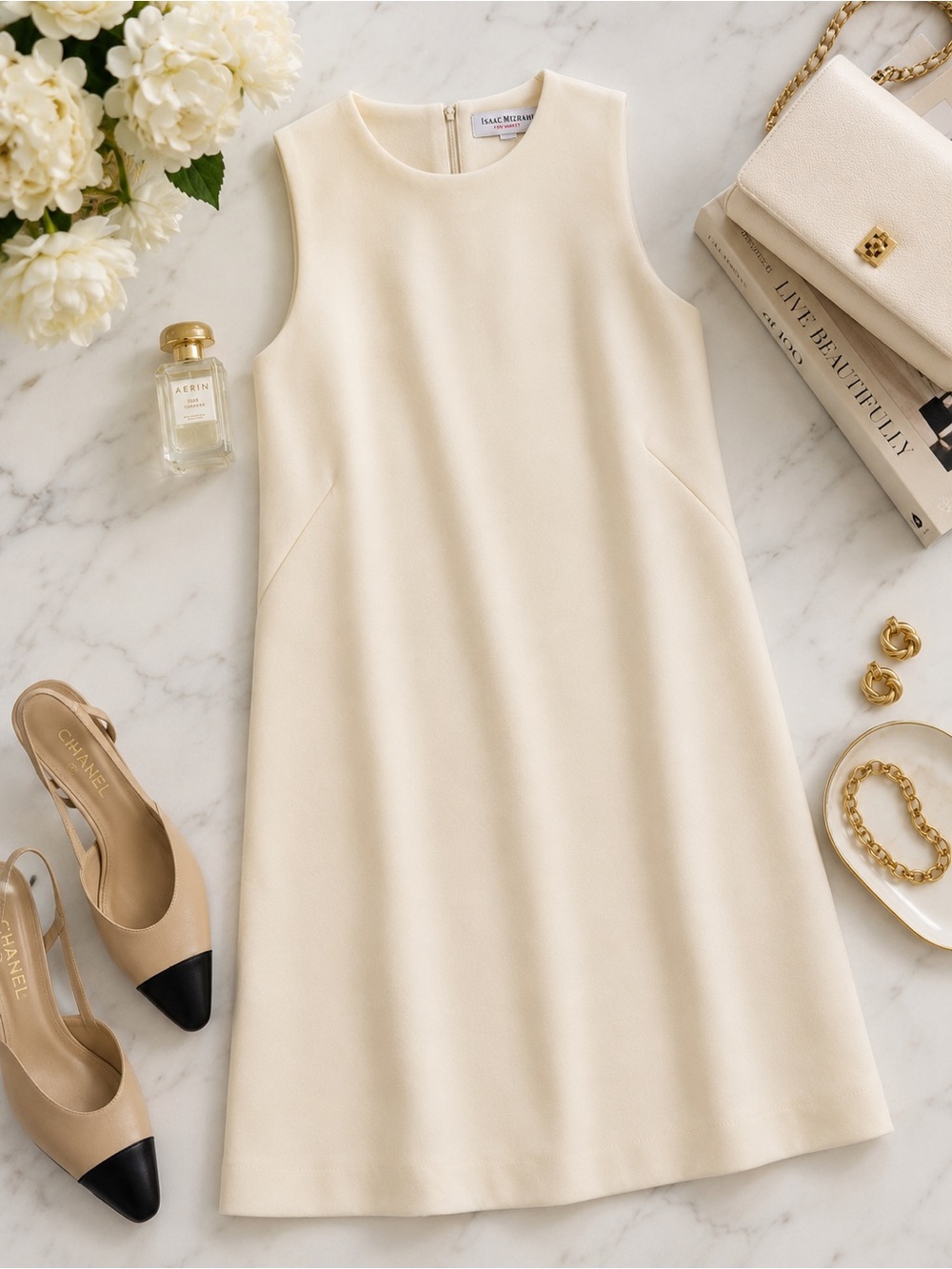 Isaac Mizrahi Cream Shift Dress XS Sleeveless Minimalist Mod Understated Brunch